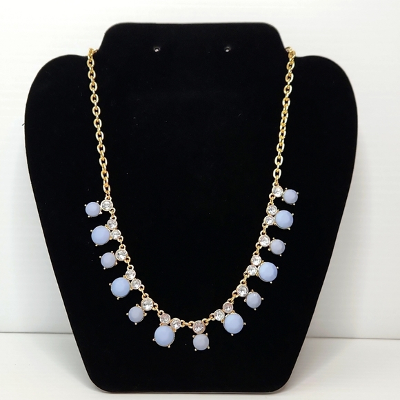 Jewelry - Necklace gold tone gray jewels adjustable